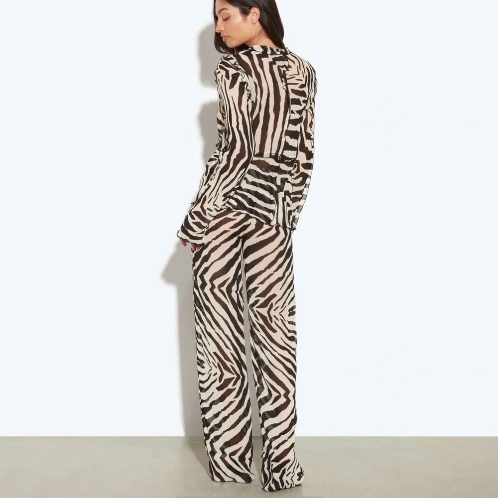 Rat & Boa Black and White Zebra Print Outfit - Picture 3 of 5